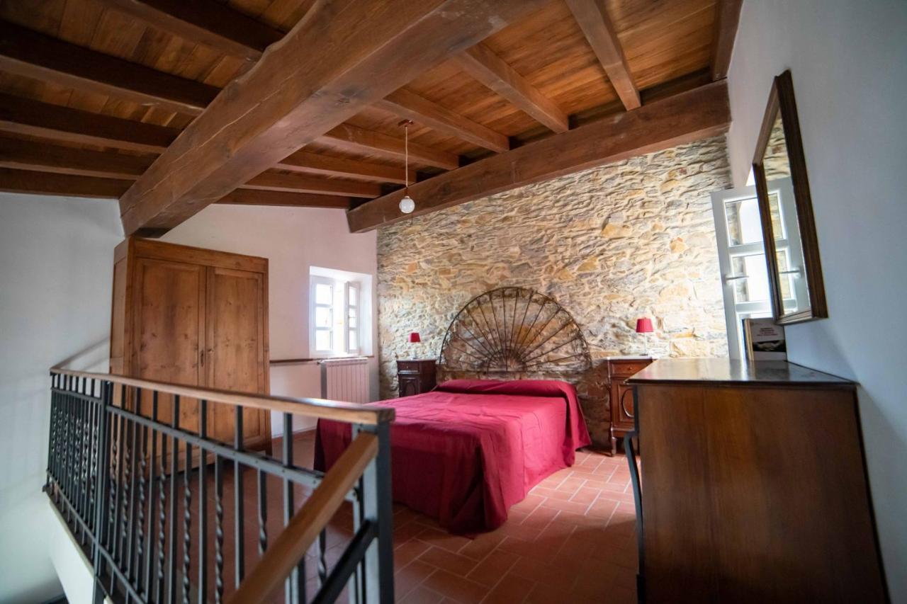 Il Podere Di Emore - Locazione Turistica Вилафранка ин Луниджана Екстериор снимка